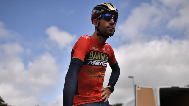 Vuelta 2018, Vincenzo Nibali preoccupato per la sua salute: “Sto soffrendo come un cane”